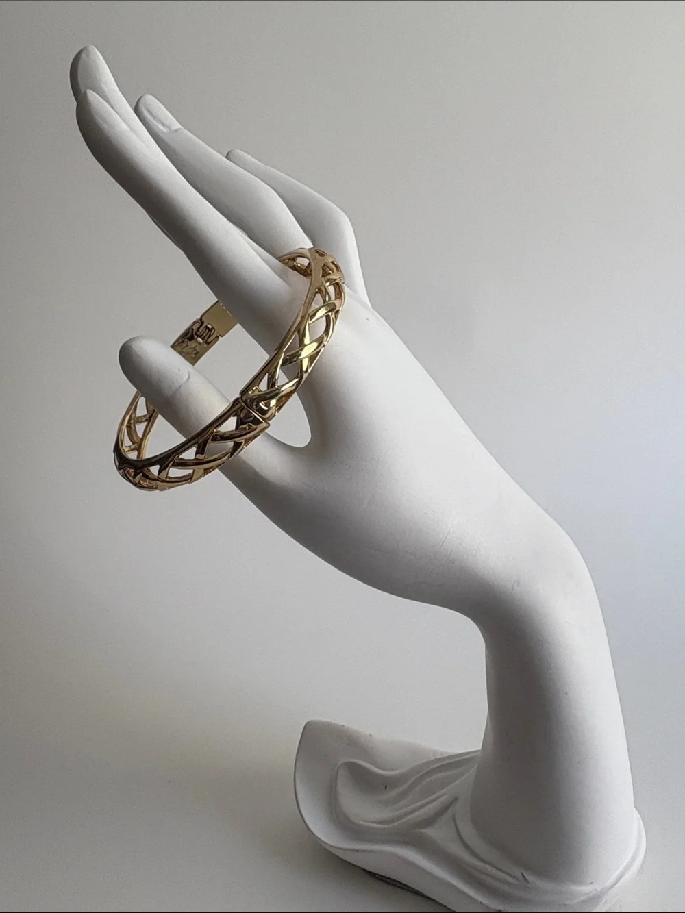 Gold Lattice Openwork Bangle Bracelet - Women's Jewelry